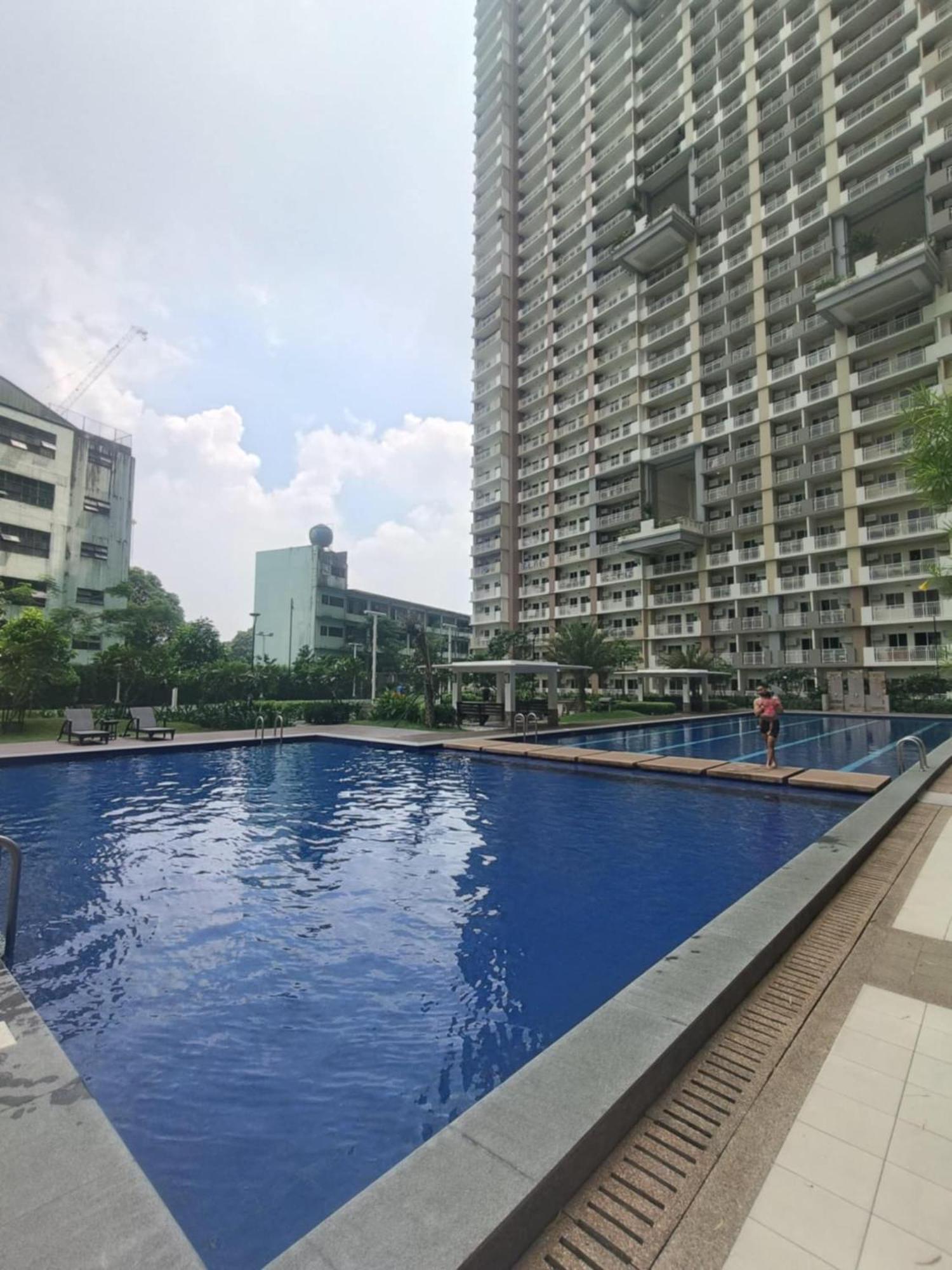 Infina Towers Cidade Quezon Exterior foto